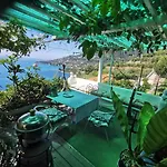 Guest house Romantic Casa Lorenzina 3*