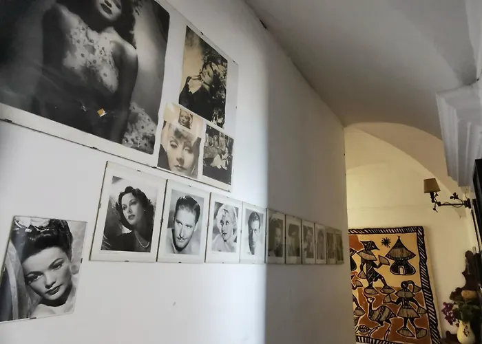 Гостевой дом Romantic Casa Lorenzina 3*