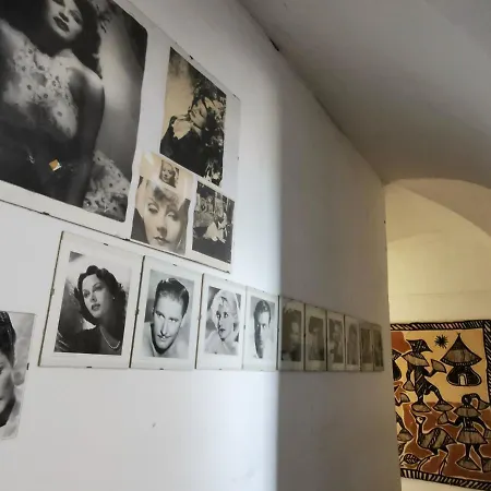 Pensión Romantic Casa Lorenzina 3*